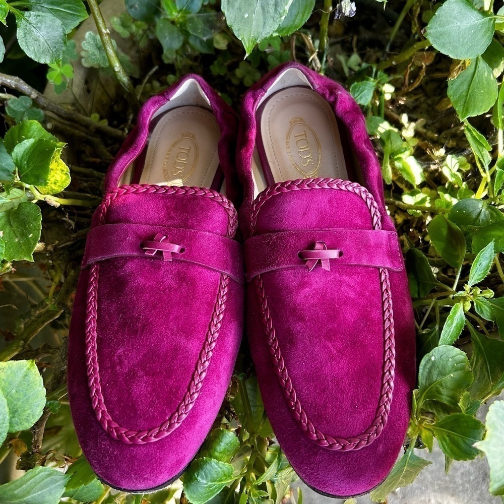 TOD'S Fuchsia Suede Loafers | Size 37.5 EU | 7.5 US Made in Italy